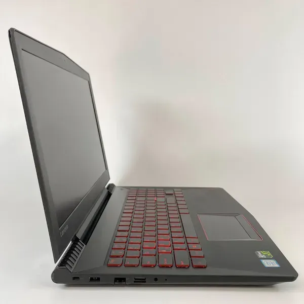 Ігровий ноутбук Lenovo Legion Y520-15IKBM / 15.6" (1920x1080) IPS / Intel Core i7-7700HQ (4 (8) ядра по 2.8 - 3.8 GHz) / 16 GB DDR4 / 512 GB SSD / nVidia GeForce GTX 1060 Max-Q, 6 GB GDDR5, 192-bit / WebCam / HDMI б/в - зображення 4