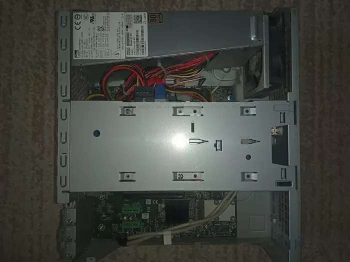 Промисловий ПК Б-клас Wincor Nixdorf EPC 5G / Intel Core i5-4570TE (2 (4) ядра по 2,7 - 3,3 ГГц) / 4 ГБ DDR3 / 120 ГБ SSD / Intel HD Graphics 4600 б/в - зображення 5