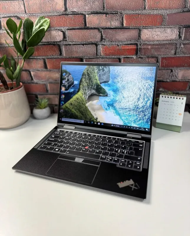 Ультрабук-трансформер Lenovo ThinkPad X1 Yoga Gen6 / 14" (1920x1080) IPS Touch / Intel Core i5-1145G7 (4 (8) ядра по 4.4 GHz) / 16 GB DDR4 / 256 GB SSD / Intel Iris Xe Graphics / WebCam / Стилус / Windows 10 Pro б/в - зображення 4