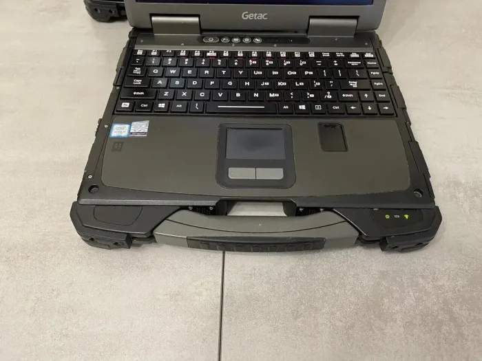 Захищений ноутбук Getac B300 G6 / 13.3" (1024x768) TN Touch / Intel Core i7-6500U (2 (4) ядра по 2.5 - 3.1 GHz) / 16 GB DDR4 / 256 GB SSD / Intel HD Graphics 520 / DVD-RW / Fingerprint / 4G LTE / GPS б/в - зображення 6