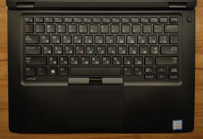 Ультрабук Dell Latitude 5480 / 14" (1366x768) TN / Intel Core i5-7200U (2 (4) ядра по 2.5-3.1 GHz) / 8 GB DDR4 / 256 GB SSD / HD Graphics 620 / WebCam / Win 10 б/в - зображення 3