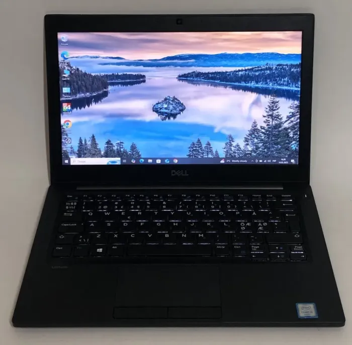 Нетбук Б-клас Dell Latitude 7280 / 12.5" (1366x768) TN / Intel Core i5-6200U (2 (4) ядра по 2.3 - 2.8 GHz) / 8 GB DDR4 / 128 GB SSD / Intel HD Graphics 520 / WebCam / Win 10 Pro б/в - зображення 2