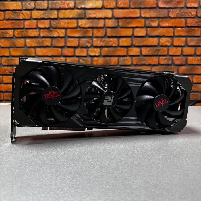 Дискретна відеокарта PowerColor Red Devil Radeon RX 6700 XT, 12 GB GDDR6, 192-bit / 1x HDMI, 3x DisplayPort / (AXRX 6700XT 12GBD6-3DHE/OC) б/в - зображення 2