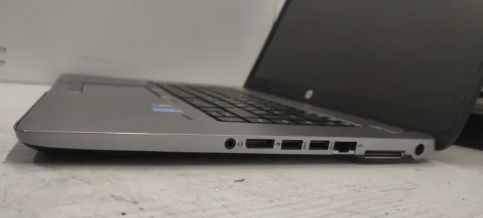 Ноутбук HP Elitebook 850 G2 / 15.6" (1920x1080) TN / Intel Core i5-5300U (2 (4) ядра по 2.3 - 2.9 GHz) / 16 GB DDR3 / 256 GB SSD / AMD Radeon R7 M260X, 1 GB GDDR5, 128-bit / WebCam б/в - зображення 5