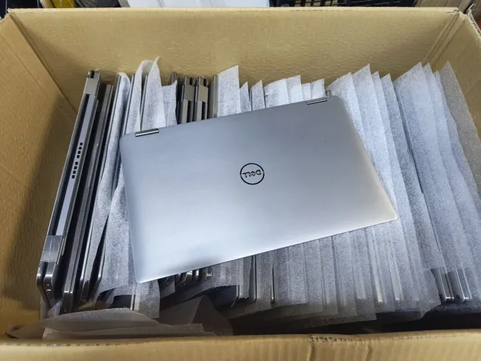 Ультрабук Dell Latitude 7400 2-in-1 / 14" (1920x1080) IPS Touch / Intel Core i5-8265U (4 (8) ядра по 1.6 - 3.9 GHz) / 8 GB DDR3 / 240 GB SSD / Intel UHD Graphics / WebCam / HDMI б/в - зображення 6