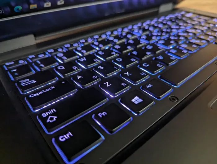 Захищений ноутбук Dell Rugged Latitude 5414 / 14" (1920x1080) IPS Touch / Intel Core i5-6300U (2 (4) ядра по 2.4 - 3.0 GHz) / 16 GB DDR4 / 512 GB SSD / Intel HD Graphics 520 / WebCam / Fingerprint / Windows 10 б/в - зображення 12