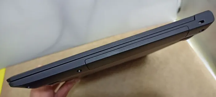 Ноутбук Б-клас Lenovo IdeaPad 100-15IBY / 15.6" (1366x768) TN / Intel Celeron N2840 (2 ядра по 2.16 - 2.58 GHz) / 4 GB DDR3 / 120 GB SSD / Intel HD Graphics / WebCam б/в - зображення 7