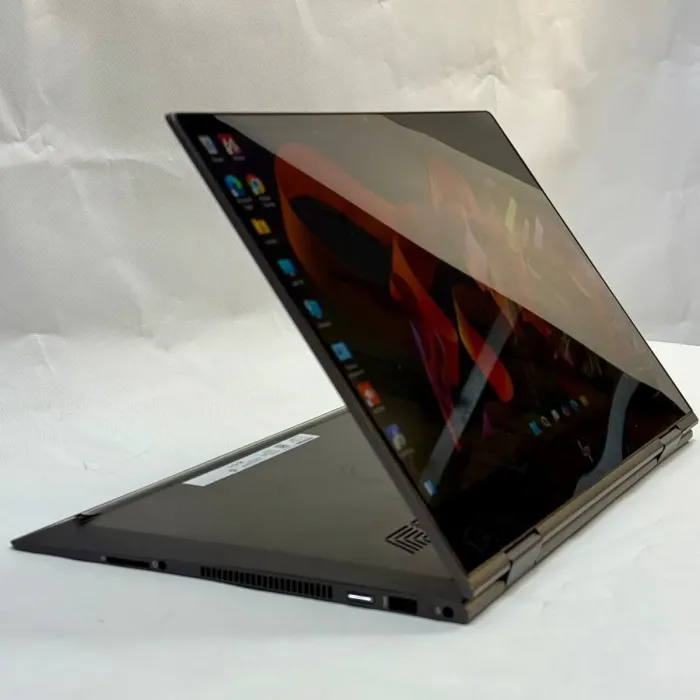 Ноутбук-трансформер Б-клас HP Envy x360 Convertible 15-ds1063cl / 15.6" (1920x1080) IPS Touch / AMD Ryzen 5 4500U (6 ядер по 2.3 - 4.0 GHz) / 8 GB DDR4 / 512 GB SSD M.2 / AMD Radeon Graphics / WebCam б/в - зображення 7