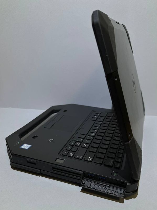 Захищений ноутбук Б-клас Dell Latitude 5414 Rugged / 14" (1366x768) TN / Intel Core i7-6600U (2 (4) ядра по 2.6 - 3.4 GHz) / 16 GB DDR4 / 256 GB SSD / Intel HD Graphics 520 / Win 10 Pro б/в - зображення 5