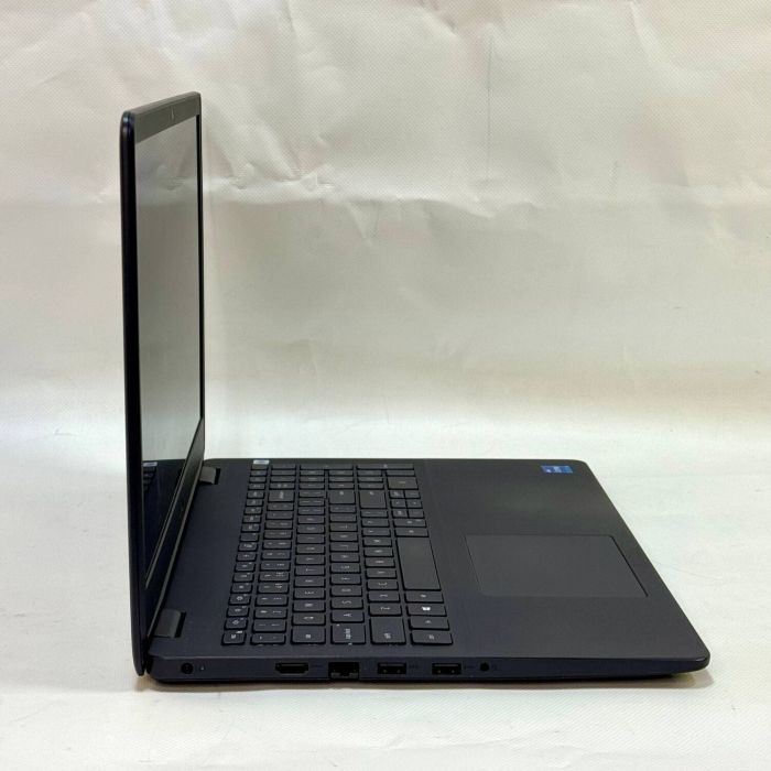 Ноутбук Б-клас Dell Vostro 3500 / 15.6" (1920x1080) IPS / Intel Core i5-1135G7 (4 (8) ядра по 2.4 - 4.2 GHz) / 16 GB DDR4 / 256 GB SSD / Intel Iris Xe Graphics / WebCam / Windows 11 Pro б/в - изображение 6