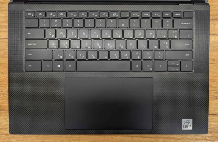 Мобільна робоча станція Б-класу Dell Precision 5550 / 15,6" (1920x1080) IPS / Intel Core i7-10850H (6 (12) ядер по 2,7 - 5,1 ГГц) / 32 ГБ DDR4 / 512 ГБ SSD / nVidia Quadro T1000, 4 ГБ GDDR6, 128-біт / WebCam / Windows 11 б/в - зображення 4