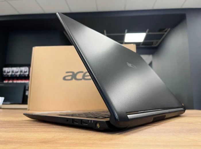 Ігровий ноутбук Б-клас Acer Aspire 3 A315-53G-5209 / 15.6" (1920x1080) TN / Intel Core i5-8250U (4 (8) ядра по 1.6 - 3.4 GHz) / 16 GB DDR4 / 256 GB SSD / nVidia GeForce MX130, 2 GB GDDR5, 64-bit / WebCam б/в - зображення 5