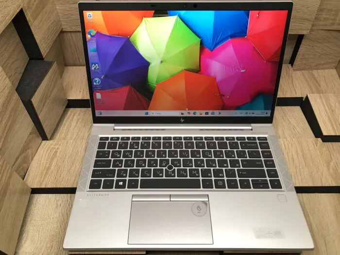 Ультрабук Б-клас HP EliteBook 845 G7 / 14" (1920х1080) IPS / AMD Ryzen 5 Pro 4650U (6 (12) ядер по 2.1 - 4.0 GHz) / 8 GB DDR4 / 256 GB SSD M.2 / AMD Radeon RX Vega 6 Graphics / WebCam / HDMI / Fingerprint б/в - зображення 2
