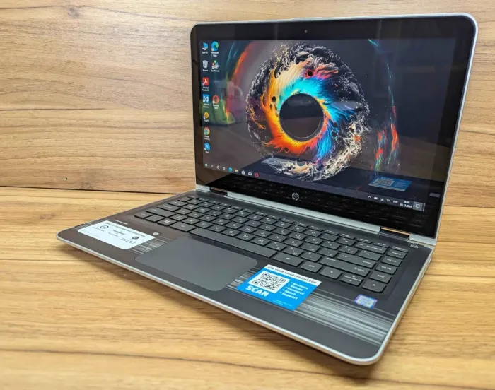 Ноутбук-трансформер HP Pavilion x360 m3 Convertible / 13.3" (1366x768) IPS Touch / Intel Core i3-6100U (2 (4) ядра по 2.3 GHz) / 8 GB DDR4 / 240 GB SSD / Intel HD Graphics 520 / WebCam / Windows 10 б/в - зображення 5