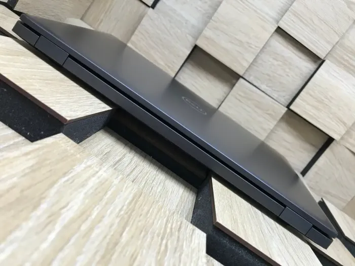 Ультрабук Б-клас Dell Latitude 5400 / 14" (1920x1080) IPS / Intel Core i5-8365U (4 (8) ядра по 1.6 - 4.1 GHz) / 16 GB DDR4 / 256 GB SSD M.2 / Intel UHD Graphics 620 / WebCam / HDMI б/в - зображення 8