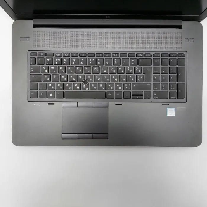 Мобільна робоча станція HP ZBook 17 G3 / 17.3" (1920x1080) IPS / Intel Xeon E3-1535M v5 (4 (8) ядра по 2.9 - 3.8 GHz) / 32 GB DDR4 / 512 GB SSD M.2 / nVidia Quadro M4000M, 4 GB GDDR5, 256-bit / WebCam б/в - зображення 3