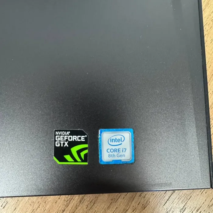 Ігровий ноутбук Б-клас Dell G7 15 7588 / 15.6" (1920x1080) IPS / Intel Core i7-8750H (6 (12) ядер по 2.2 - 4.1 GHz) / 8 GB DDR4 / 250 GB SSD / nVidia GeForce GTX 1060 Max-Q, 6 GB GDDR5, 192-bit / WebCam б/в - зображення 8