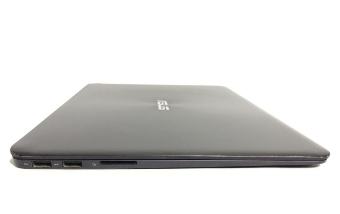 Ультрабук Б-клас Asus ZenBook UX305CA / 13.3" (1920x1080) IPS / Intel Core m3-6Y30 (2 (4) ядра по 0.9 - 2.2 GHz) / 8 GB DDR3 / 128 GB SSD / Intel UHD Graphics 620 / WebCam / Win 10 Home б/в - зображення 4