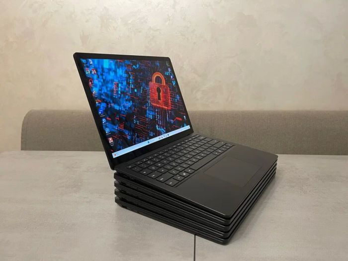 Ультрабук Microsoft Surface Laptop 4 1951 / 13.5" (2256x1504) IPS Touch / Intel Core i7-1185G7 (4 (8) ядра по 3.0 - 4.8 GHz) / 16 GB DDR4 / 256 GB SSD M.2 / Intel Iris Xe Graphics / WebCam б/в - зображення 4