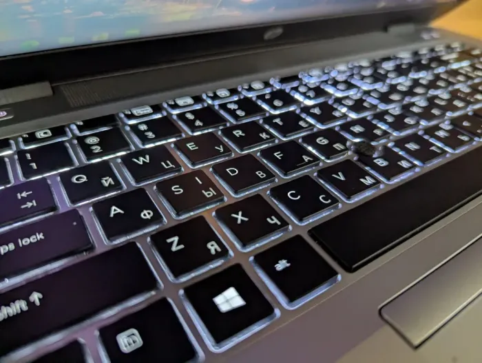 Ультрабук HP EliteBook 840 G3 / 14" (1920x1080) IPS / Intel Core i5-6300U (2 (4) ядра по 2.4 - 3.0 GHz) / 8 GB DDR4 / 240 GB SSD / Intel HD Graphics 520 / Fingerprint / HDMI / Windows 10 б/в - зображення 12