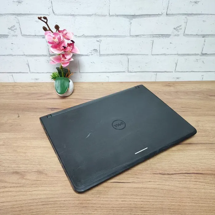 Ноутбук Б-клас Dell Latitude 3340 / 13.3" (1366x768) TN / Intel Core i3-4010U (2 (4) ядра по 1.7 GHz) / 8 GB DDR3 / 128 GB SSD / Intel HD Graphics 4400 / WebCam б/в - зображення 7