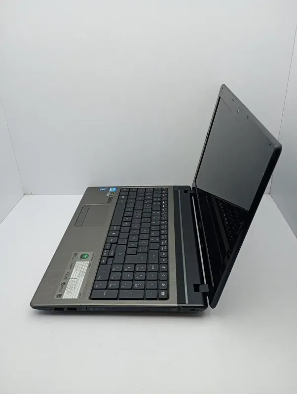 Ноутбук Б-клас Acer Aspire 5750G / 15.6" (1366x768) TN / Intel Core i5-2430M (2 (4) ядра по 2.4 - 3.0 GHz) / 6 GB DDR3 / 500 GB HDD / nVidia GeForce GT 520m, 1 GB DDR3, 64-bit / WebCam б/в - зображення 6