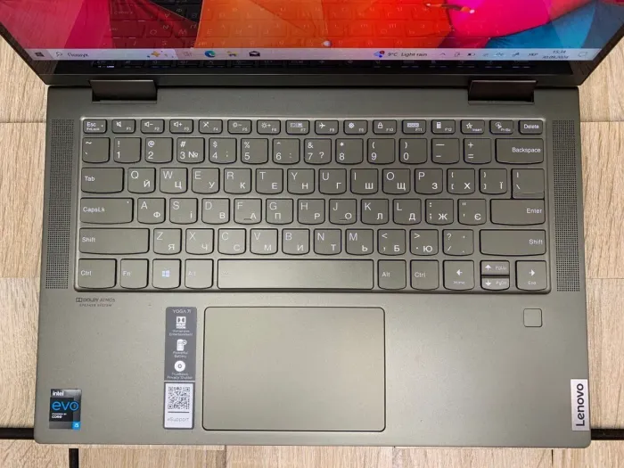 Ноутбук-трансформер Б-клас Lenovo Yoga 7 14ITL5 / 14" (1920x1080) IPS Touch / Intel Core i5-1135G7 (4 (8) ядра по 2.4 - 4.2 GHz) / 12 GB DDR4 / 256 GB SSD M.2 / Intel Iris Xe Graphics / WebCam / Fingerprint б/в - зображення 4