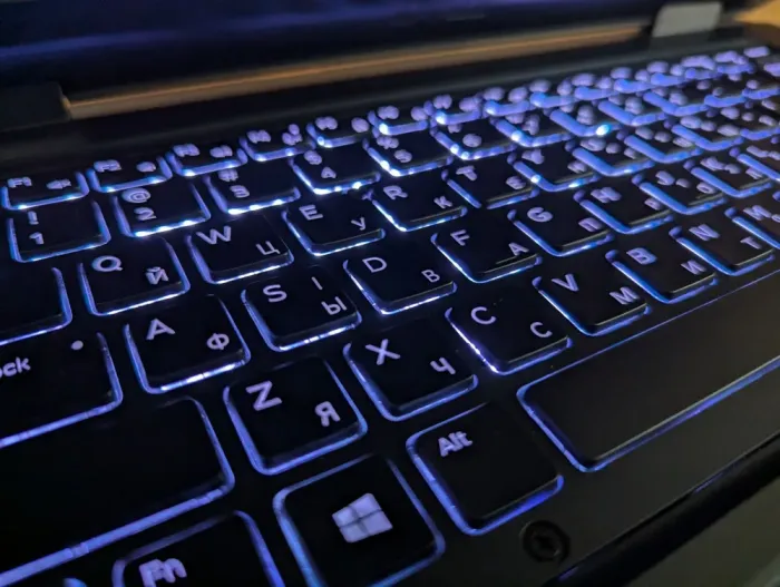 Захищений ноутбук Dell Latitude 14 Rugged 5414 / 14" (1920x1080) IPS / Intel Core i5-6300U (2 (4) ядра по 2.4 - 3.0 GHz) / 8 GB DDR4 / 512 GB SSD / Intel HD Graphics 520 / WebCam / HDMI / Windows 10 б/в - зображення 6