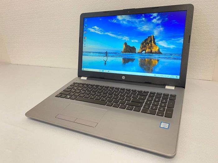 Ноутбук HP 250 G6 / 15.6" (1920x1080) TN / Intel Core i3-6006U (2 (4) ядра по 2.0 GHz) / 8 GB DDR4 / 240 GB SSD / Intel HD Graphics 520 / WebCam / DVD-ROM б/в - зображення 2