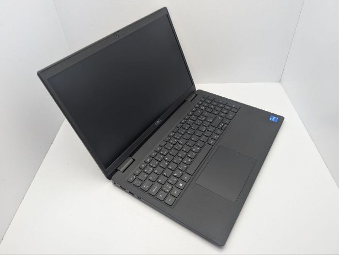 Ноутбук Б-клас Dell Latitude 3520 / 15.6" (1920x1080) IPS / Intel Core i5-1135G7 (4 (8) ядра по 2.4 - 4.2 GHz) / 16 GB DDR4 / 256 GB SSD M.2 / Intel Iris Xe Graphics / Fingerprint / WebCam б/в - зображення 9