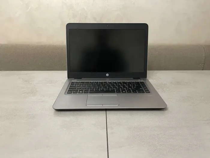 Ультрабук HP EliteBook mt43 / 14" (1920x1080) TN / AMD Pro A8-9600B (4 ядра по 2.4 - 3.3 GHz) / 8 GB DDR4 / 128 GB SSD / AMD Radeon R5 Graphics / WebCam / DisplayPort / 4G LTE б/в - зображення 5