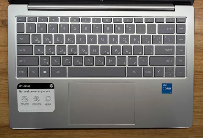 Ультрабук HP 14-ep0033cl / 14" (1920x1080) IPS / Intel Core i3-1315U (6 (8) ядер по 3.3 - 4.5 GHz) / 16 GB DDR4 / 512 GB SSD / Intel UHD Graphics / WebCam / Windows 11 б/в - зображення 3