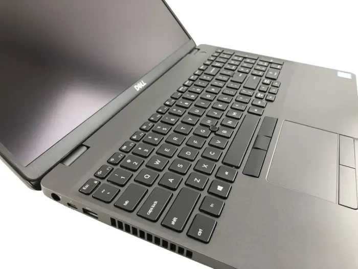 Ноутбук Dell Latitude 5500 / 15.6" (1366x768) TN / Intel Core i5-8265U (4 (8) ядра по 1.6 - 3.9 GHz) / 16 GB DDR4 / 240 GB SSD M.2 / Intel UHD Graphics / WebCam б/в - зображення 3