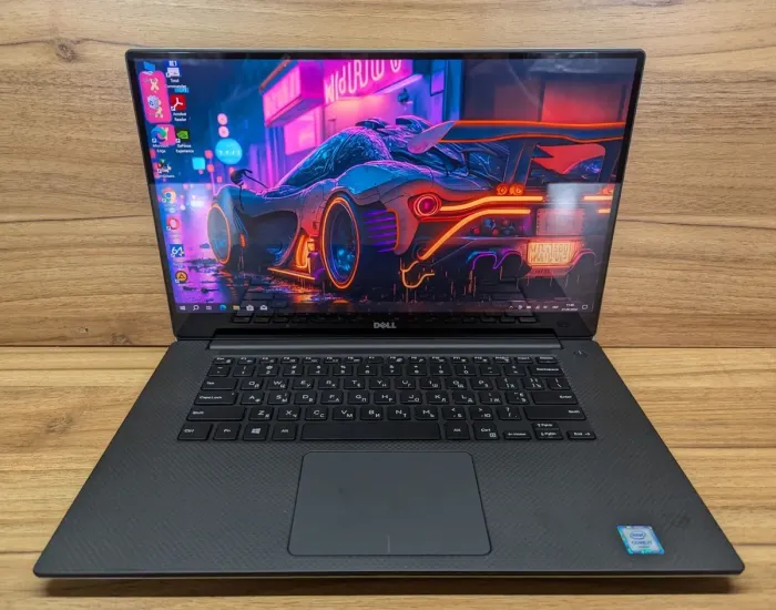 Ігровий ноутбук Dell XPS 15 9550 / 15.6" (3840x2160) IPS Touch / Intel Core i7-6700HQ (4 (8) ядра по 2.6 - 3.5 GHz) / 16 GB DDR4 / 480 GB SSD / nVidia GeForce GTX 960M, 2 GB GDDR5, 128-bit / WebCam / Windows 10 б/в - зображення 2