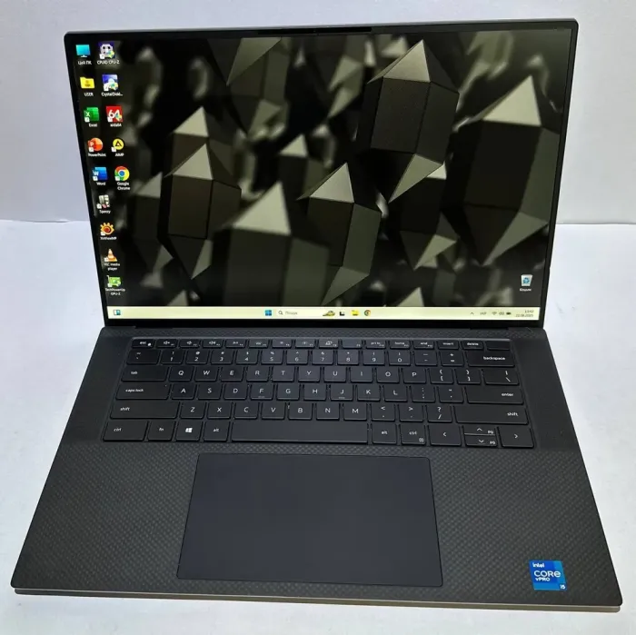 Мобільна робоча станція Б-класу Dell Precision 5560 / 15,6" (1920x1080) IPS / Intel Core i5-11500H (6 (12) ядер по 2,4 - 4,6 ГГц) / 32 ГБ DDR4 / 512 ГБ SSD / nVidia Quadro T1200, 4 ГБ GDDR6, 128-біт / WebCam / Win 11 Pro б/в - зображення 2