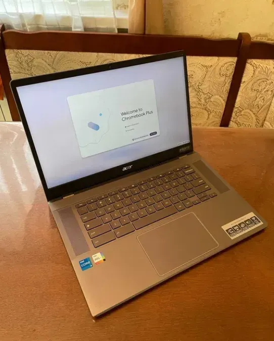 Ультрабук Б-клас Acer Chromebook Plus 515 / 15.6" (1920x1080) FullHD IPS Touch / Intel Core i5-1335U (10 (12) ядра по 1.3 - 4.6 GHz) / 8 GB DDR5 / 256 GB SSD / Intel Iris Xe / WebCam / Google OS б/в - зображення 2