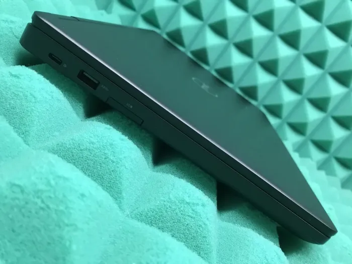 Ноутбук Б-клас Dell Latitude 5490 / 14" (1920x1080) IPS / Intel Core i5-8250U (4 (8) ядра по 1.6-3.4 GHz) / 8 GB DDR4 / 256 GB SSD M.2 / UHD Graphics 620 / WebCam / USB 3.1 / HDMI / Win 10 б/в - зображення 5