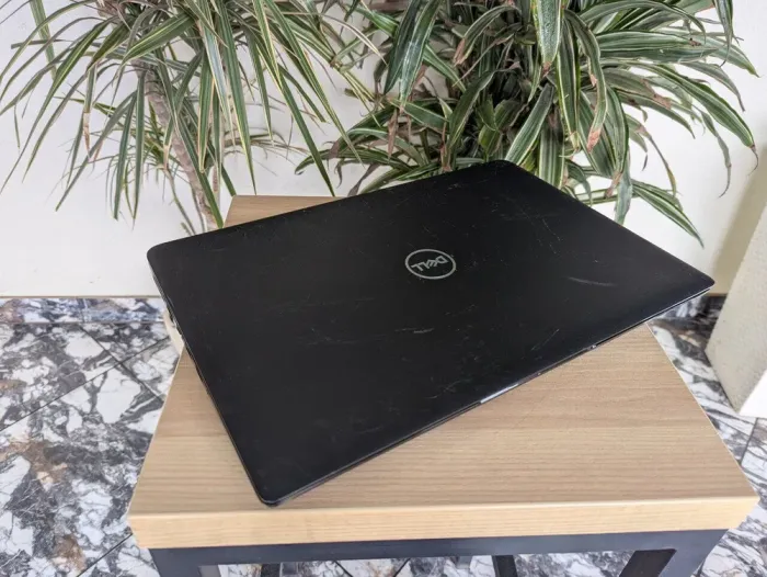 Ноутбук Б-клас Dell Latitude 3500 / 15.6" (1920x1080) TN / Intel Core i5-8265U (4 (8) ядра по 1.6 - 3.9 GHz) / 16 GB DDR4 / 256 GB SSD / Intel UHD Graphics 620 / WebCam б/в - зображення 7