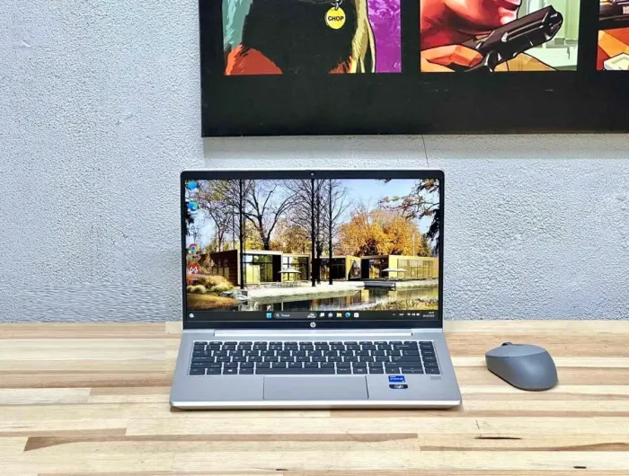 Ультрабук HP ProBook 440 G9 / 14" (1920x1080) IPS / Intel Core i5-1235U (10 (12) ядер по 3.3 - 4.4 GHz) / 16 GB DDR4 / 512 GB SSD / Intel Iris Xe Graphics / WebCam / Win 11 Pro б/в - зображення 2