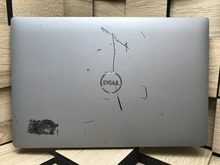 Ультрабук Б-клас Dell Latitude 5420 / 14" (1920x1080) IPS / Intel Core i7-1185G7 (4 (8) ядра по 3.0 - 4.8 GHz) / 16 GB DDR4 / 256 GB SSD / Intel Iris Xe Graphics / WebCam / Windows 10 б/в - зображення 9