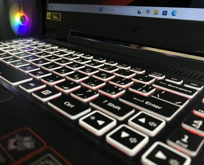 Ігровий ноутбук Acer Nitro 5 / 15.6" (1920x1080) IPS / Intel Core i5-12450H (8 (12) ядер по 3.3 - 4.4 GHz) / 16 GB DDR4 / 512 GB SSD / nVidia GeForce RTX 3050, 4 GB GDDR6, 128-bit / WebCam б/в - зображення 3