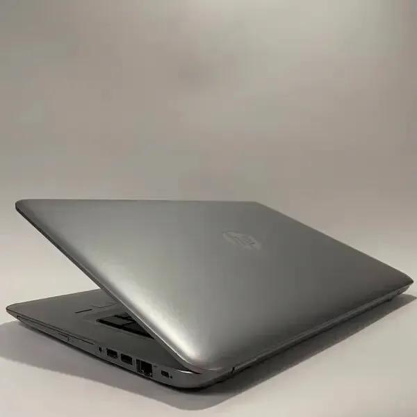 Ноутбук HP ProBook 470 G4 / 17.3" (1600x900) TN / Intel Core i5-7200U (2 (4) ядра по 2.5 - 3.1 GHz) / 16 GB DDR4 / 800 GB SSD / nVidia GeForce 930MX, 2 GB DDR3, 64-bit / WebCam / Fingerprint б/в - зображення 6