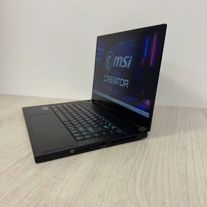 Ігровий ноутбук MSI Creator 15 A11UH / 15,6" (1920x1080) IPS / Intel Core i7-11800H (8 (16) ядер по 1,9 - 4,6 ГГц) / 16 ГБ DDR4 / 512 ГБ SSD / nVidia GeForce RTX 3080, 8 ГБ GDDR6, 256-біт / Веб-камера б/в - зображення 6