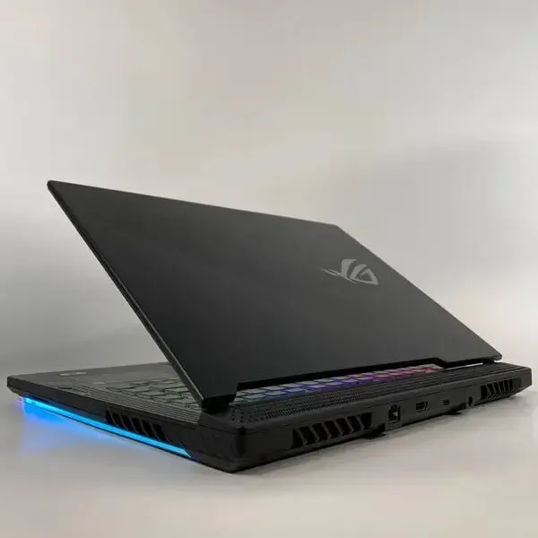 Ігровий ноутбук Asus ROG Strix G15 G512LU / 15.6" (1920x1080) IPS / Intel Core i7-10750H (6 (12) ядер по 2.6 - 5.0 GHz) / 16 GB DDR4 / 512 GB SSD / nVidia GeForce GTX 1660 Ti, 6 GB GDDR6, 192-bit / HDMI б/в - зображення 8