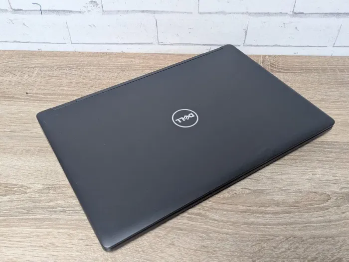 Ноутбук Б-клас Dell Latitude 5580 / 15.6" (1920x1080) TN / Intel Core i5-6300U (2 (4) ядра по 2.4 - 3.0 GHz) / 8 GB DDR4 / 128 GB SSD / Intel HD Graphics 520 / WebCam б/в - зображення 9