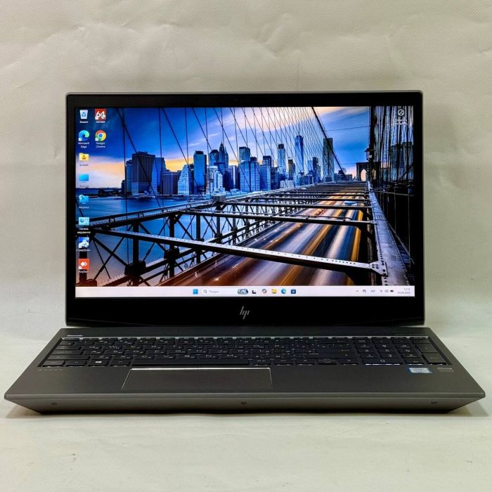 Ноутбук HP ZBook 15v G5 / 15.6" (1920x1080) IPS / Intel Core i5-8300H (4 (8) ядра по 2.3 - 4.0 GHz) / 16 GB DDR4 / 500 GB SSD M.2 / Intel UHD Graphics 630 / WebCam / Windows 10 Pro б/в - зображення 4