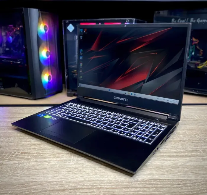 Ігровий ноутбук Gigabyte G5 KD / 15.6" (1920x1080) IPS / Intel Core i5-11400H (6 (12) ядер по 2.7 - 4.5 GHz) / 16 GB DDR4 / 512 GB SSD / nVidia GeForce RTX 3060, 6 GB GDDR6, 128-bit / WebCam б/в - зображення 4