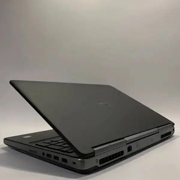 Мобільна робоча станція Dell Precision 7520 / 15.6" (1920x1080) IPS / Intel Core i7-6820HQ (4 (8) ядра по 2.7 - 3.6 GHz) / 16 GB DDR4 / 512 GB SSD / nVidia Quadro M2200, 4 GB GDDR5, 128-bit / HDMI / WeCam б/в - зображення 7