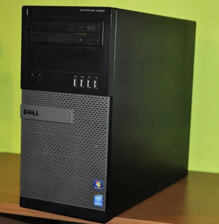 Комп'ютер Dell OptiPlex 9020 Tower / Intel Core i7-4770 (4 (8) ядра по 3.4 - 3.8 GHz) / 16 GB DDR3 / 1000 GB SSD / AMD Radeon RX 550, 4 GB GDDR5, 128-bit / DVD-ROM / DVI б/в - зображення 3