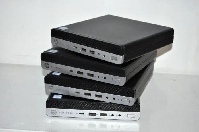 Неттоп Б-клас HP EliteDesk 800 G3 Desktop Mini USFF / Intel Core i5-6500T (4 ядра по 2.5 - 3.1 GHz) / 16 GB DDR4 / 500 GB SSD NEW / Intel UHD Graphics 630 / DisplayPort / Windows 11 Pro / Блок живлення б/в - зображення 2